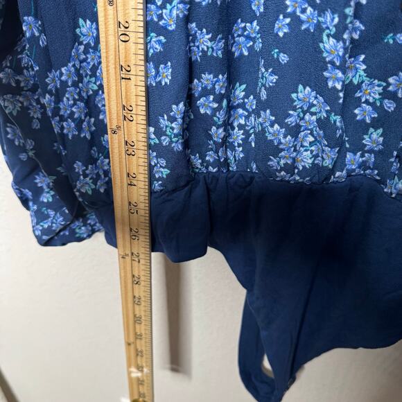Draper James RSVP 2X Blue Floral  Bodysuit NWT $58 V-Neck Plus Size - Picture 3 of 10